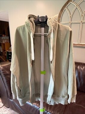 American Eagle Outfitters Sage Green Lightweight Zip Hoodie